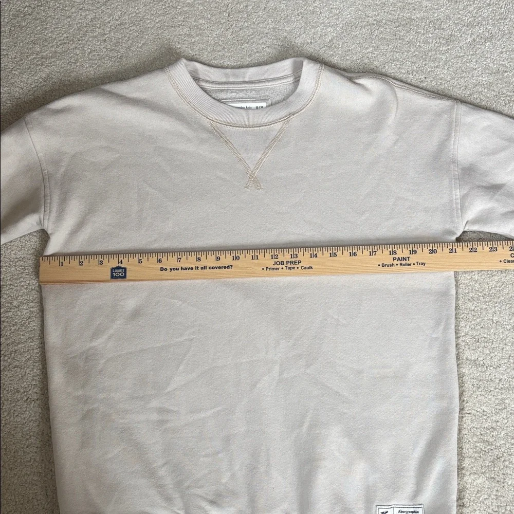 Abercrombie & Fitch Tan Crewneck Pullover Sweatshirt Kids Relaxed Fit Size 15/16